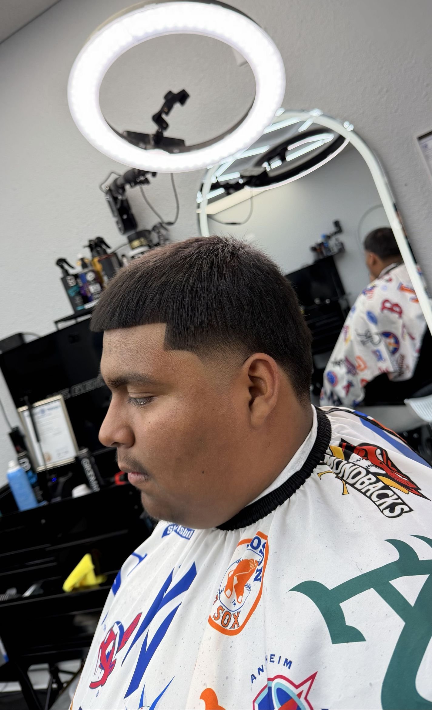 Blunt fringe with sharp line-up